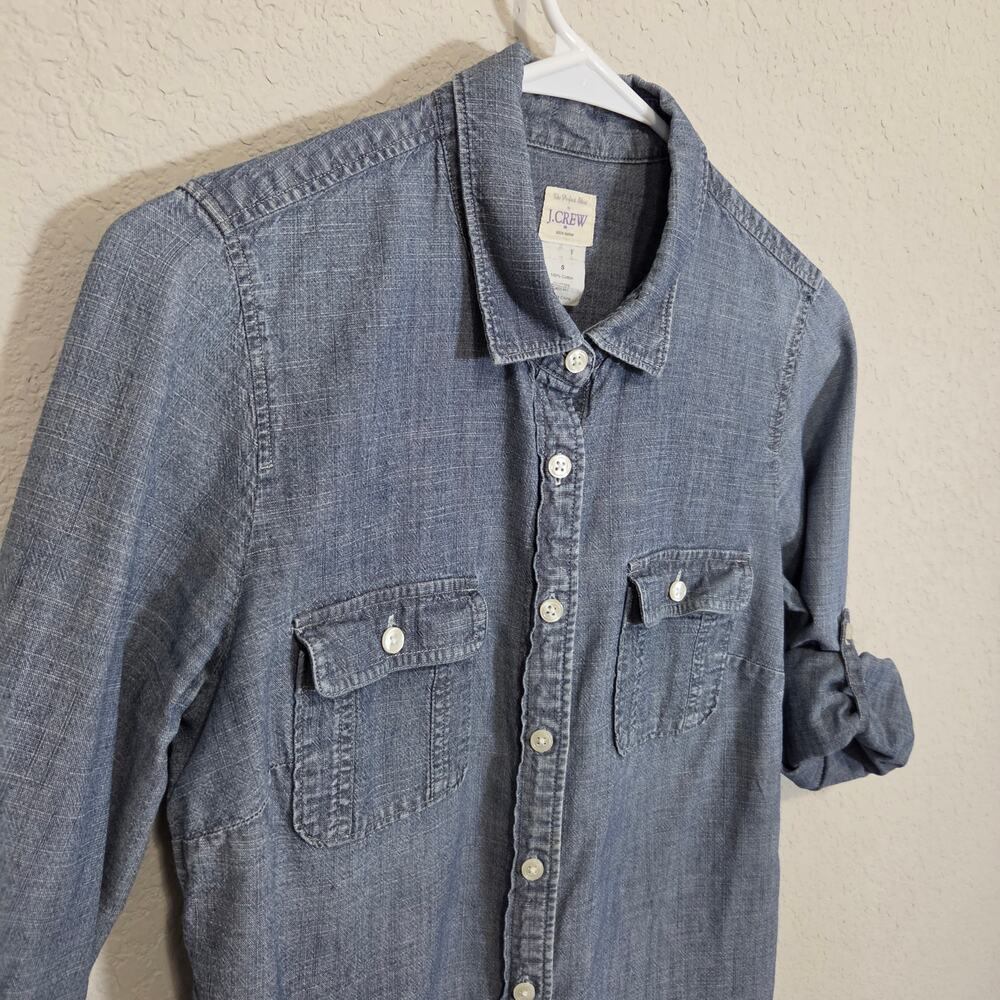 J Crew Factory Perfect Shirt Womens S Chambray Button Up Casual Cotton Fall - Picture 9 of 12